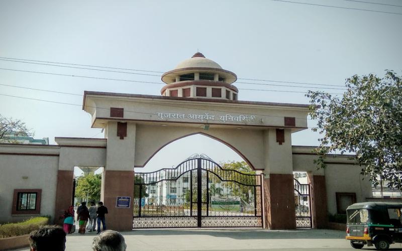 Shree Gulabkunverba Ayurved Mahavidyalaya and Ayurved University Jamngar